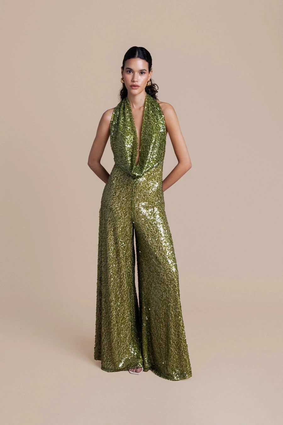 Sana Osmani A Glimmering Narrative Reviewing the Sana Osmani Party Wear Collection