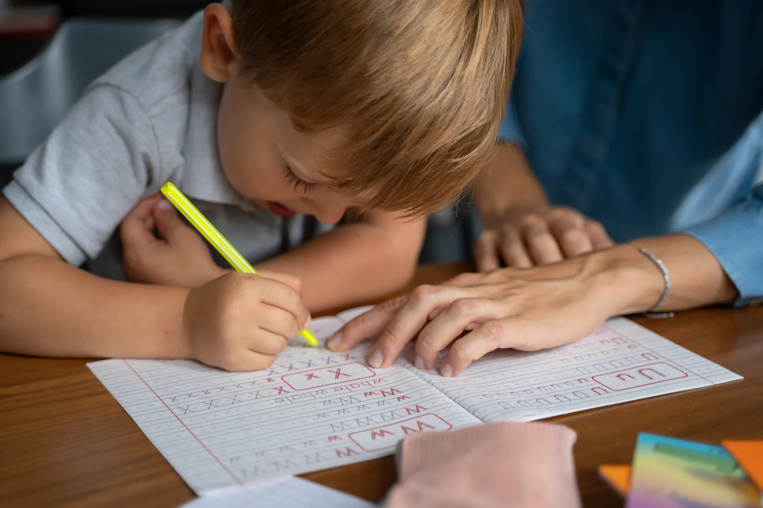 Modern Parenting and Raising Confident Children in a Digital World