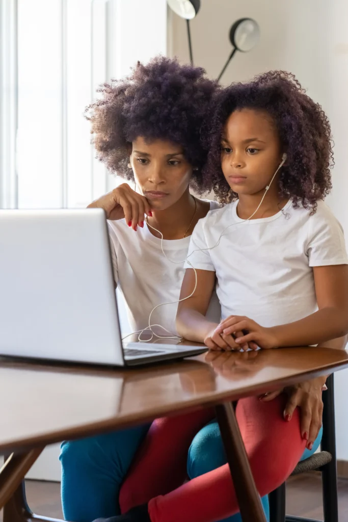 Modern Parenting and Raising Confident Children in a Digital World