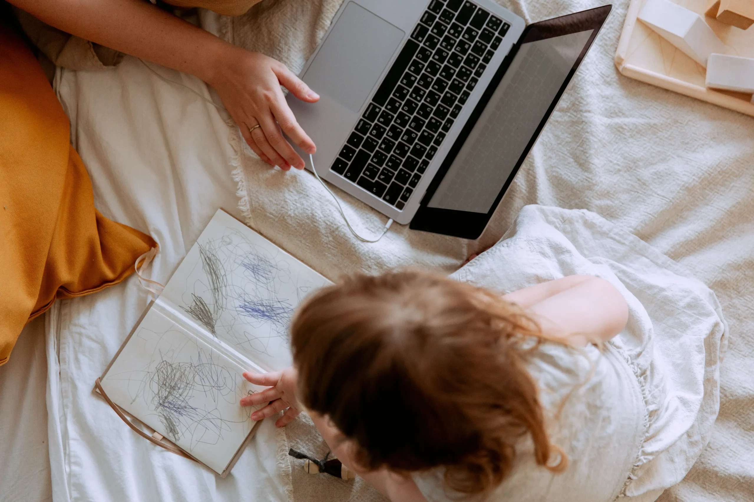 Modern Parenting and Raising Confident Children in a Digital World