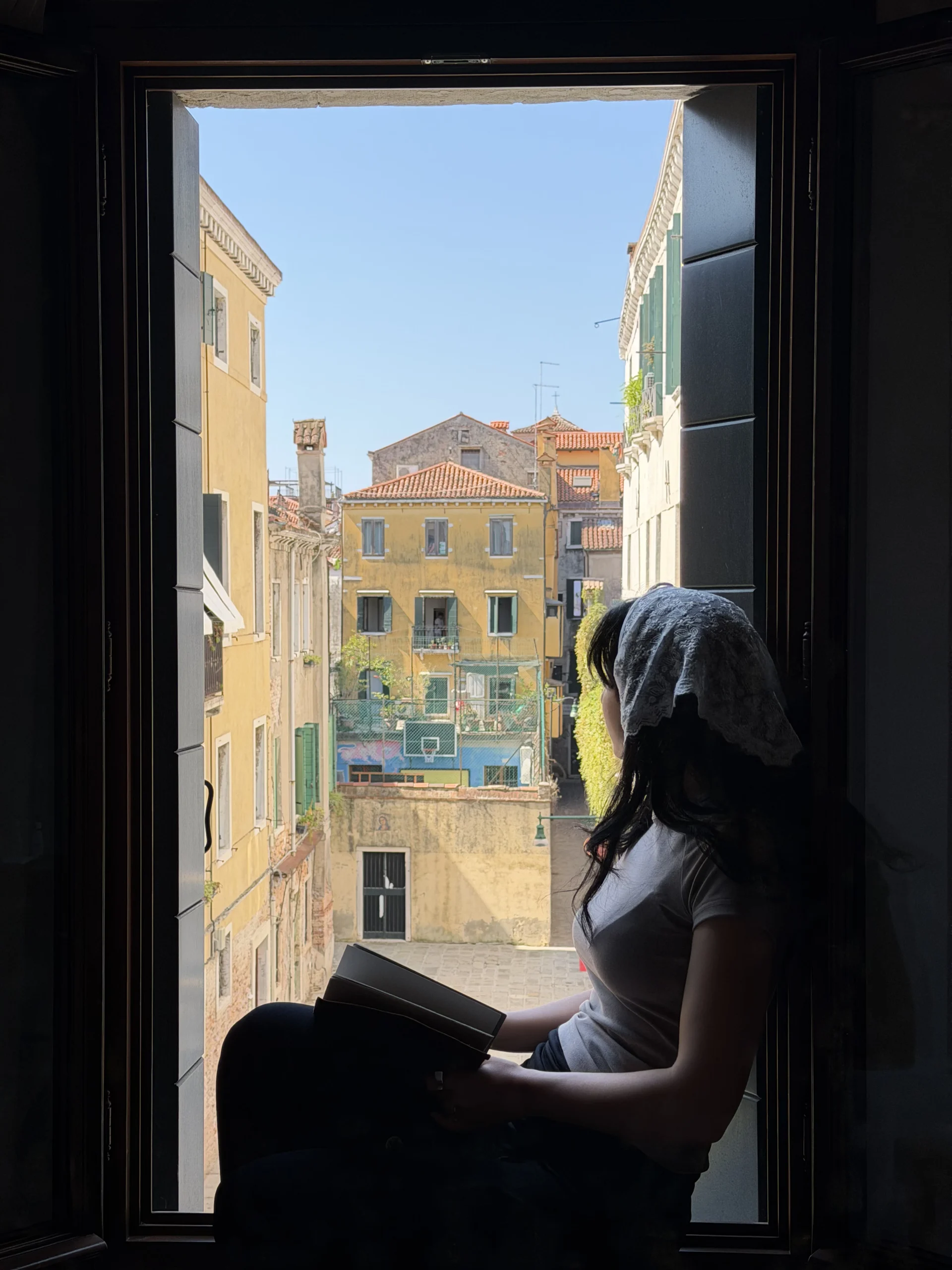 Dana Najib, The Poetry of the Everyday