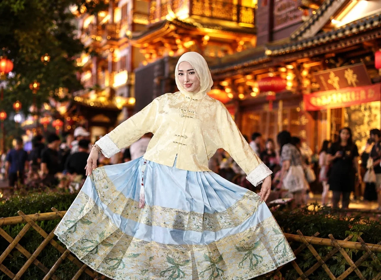 Renna, Effortless Elegance in the Heart of China